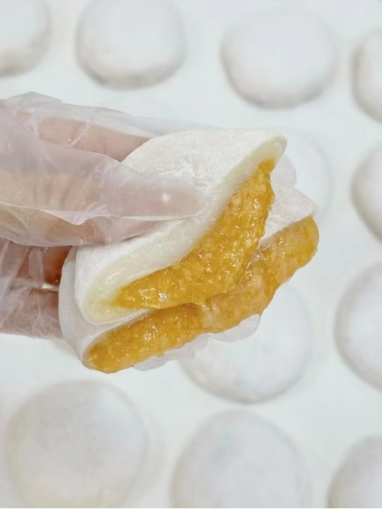 图片[2]-燕麦雪饼商用配方技术 | 摆摊网红甜品 | 爆浆软糯完整教程
