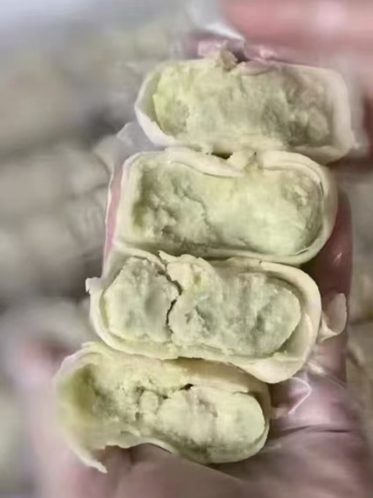 图片[2]-冰淇淋绿豆饼商用配方技术｜冰凉绵密爆浆做法｜摆摊创业爆款教程-紫寻食集-阿紫姑娘小吃配方网